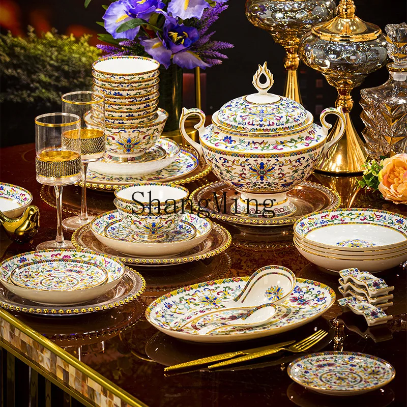 PYH Jingdezhen household dishes set light luxury bone china combination high-end ceramic tableware enamel color
PYH Jingdezhen household dishes set light luxury bone china combination high-end ceramic tableware enamel color