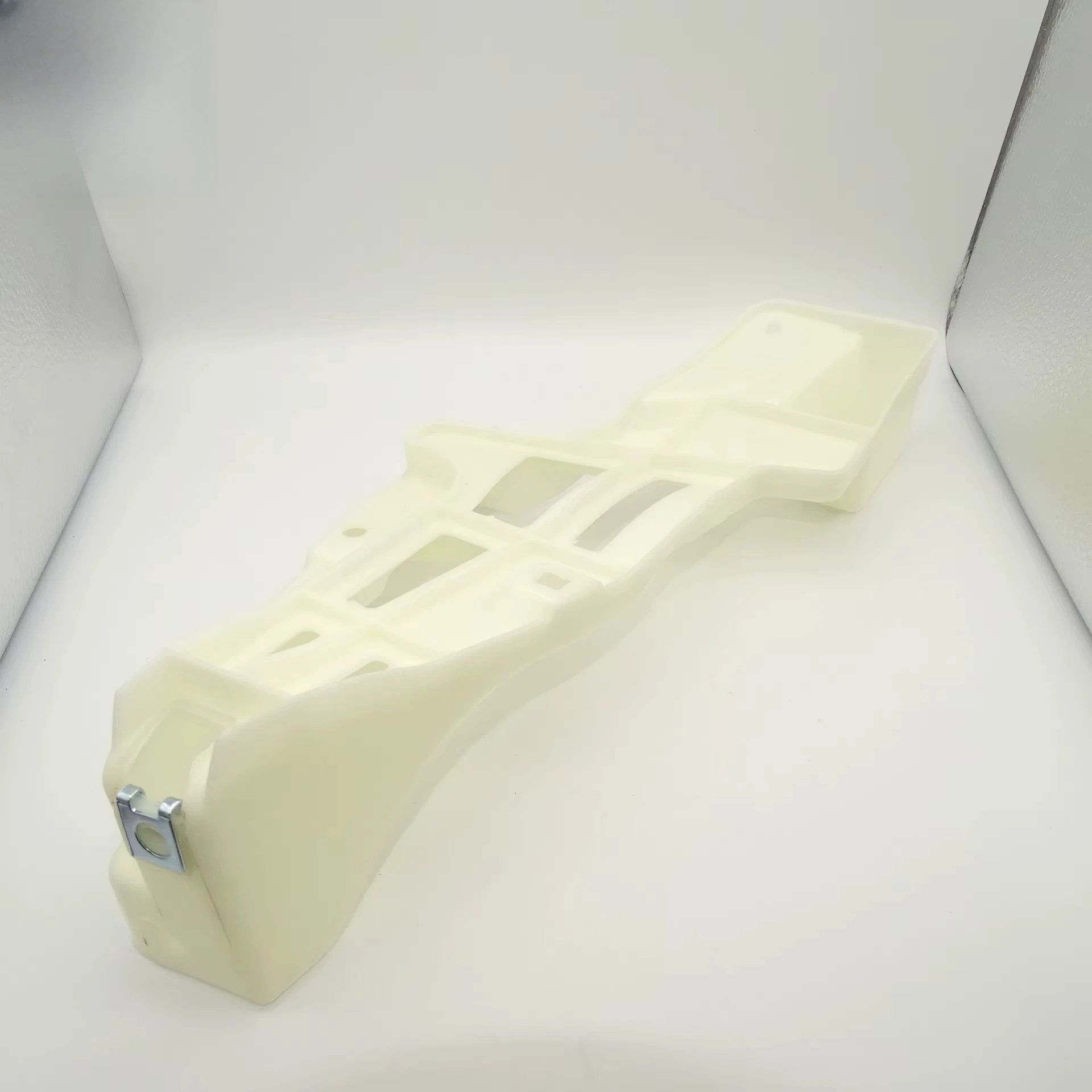 52566-48020 52565-48020Auto Parts Rear Bumper Support for Lexus AGL10 5256648020 5256548020
52566-48020 52565-48020Auto Parts Rear Bumper Support for Lexus AGL10 5256648020 5256548020