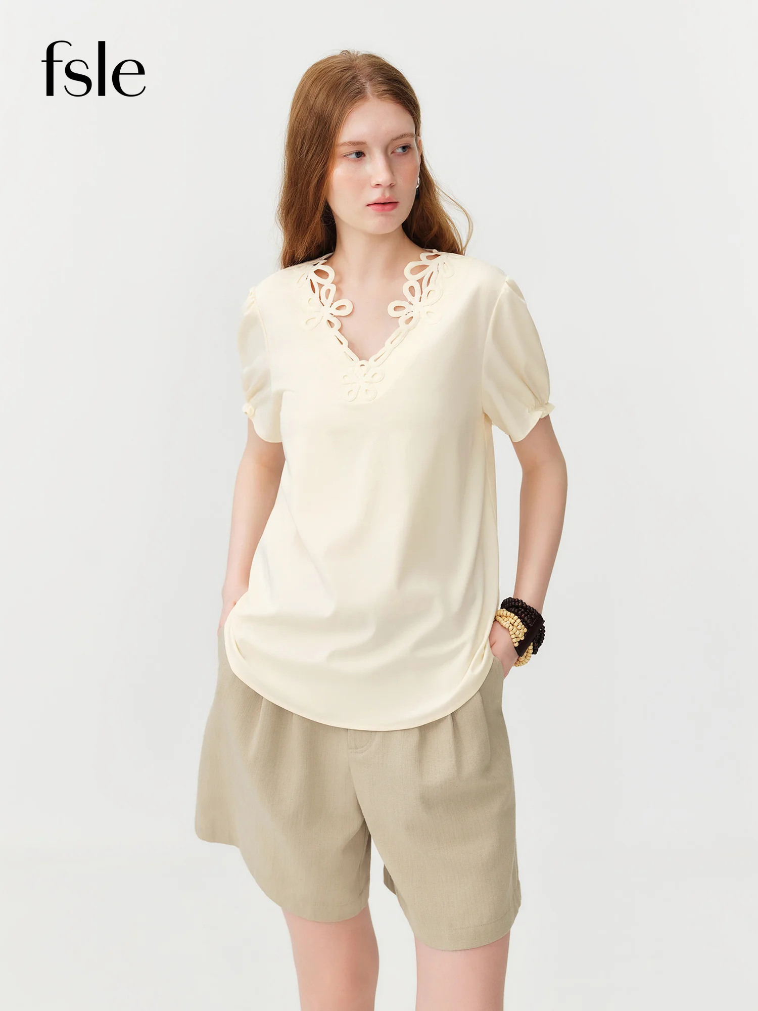 FSLE 2026 Summer Women‘s French V-Neck Puff Sleeve Blouse, Cut-Out Embroidered Office Top for Coquette & Quiet Luxury Style
FSLE 2026 Summer Women‘s French V-Neck Puff Sleeve Blouse, Cut-Out Embroidered Office Top for Coquette & Quiet Luxury Style