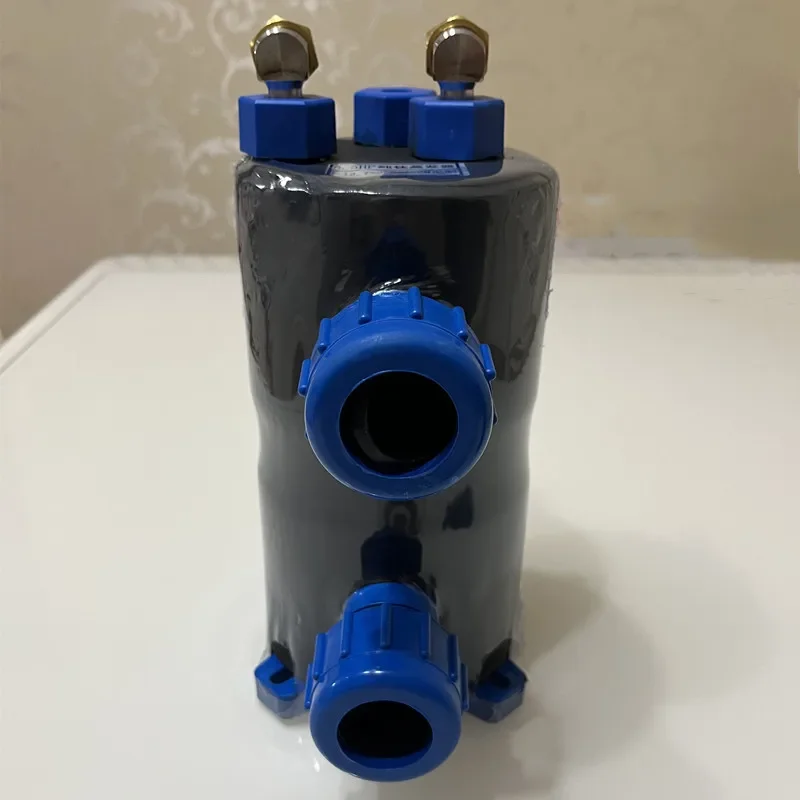 0.5HP Titanium Tube Evaporator, Pure Titanium Evaporator for Seawater Freshwater Refrigerator Titanium Gun
0.5HP Titanium Tube Evaporator, Pure Titanium Evaporator for Seawater Freshwater Refrigerator Titanium Gun