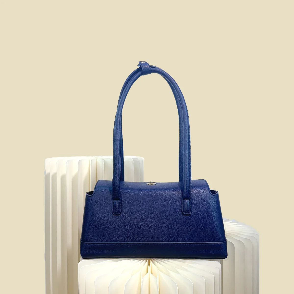 JIOMAY Fashion Shoulder Bags Golden Noodle Knot Design Dinner Party Clutch Bag Designer Luxury Bag Portable Purse and Tote Bag
JIOMAY Fashion Shoulder Bags Golden Noodle Knot Design Dinner Party Clutch Bag Designer Luxury Bag Portable Purse and Tote Bag