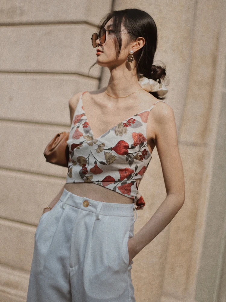 Bela Studio 2020 Slim Fit Printed ter Ne Strap Vest Small Octopus Design Polyester Women's Summer Faion Vest
Bela Studio 2020 Slim Fit Printed ter Ne Strap Vest Small Octopus Design Polyester Women's Summer Faion Vest