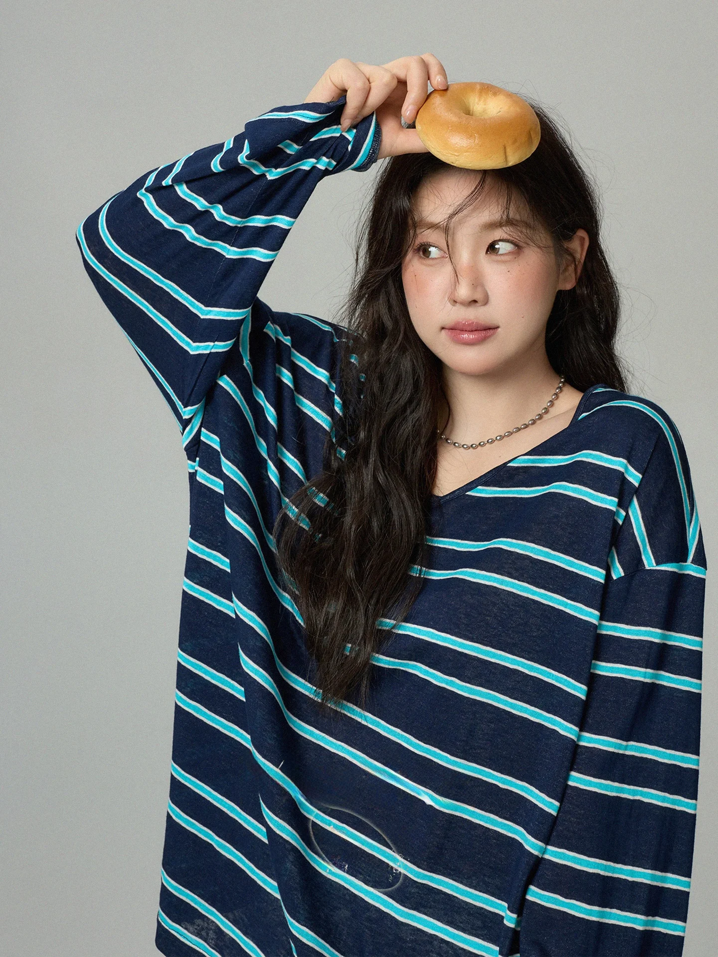 plus Size Women's V-Neck Striped Long Sleeve T-Shirt Loose Fit Conceal Meat Slimming Top Casual Style High Waist Long Pants
plus Size Women's V-Neck Striped Long Sleeve T-Shirt Loose Fit Conceal Meat Slimming Top Casual Style High Waist Long Pants