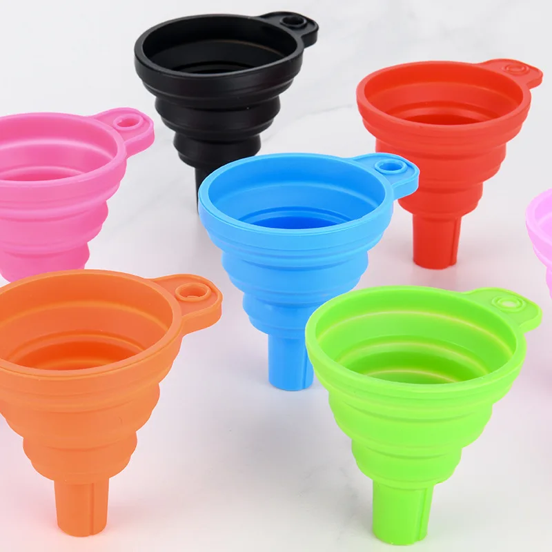 Soft silicone foldable funnel creative household liquid packaging food storage special funnel silicone refueling and pouring fun
Soft silicone foldable funnel creative household liquid packaging food storage special funnel silicone refueling and pouring fun