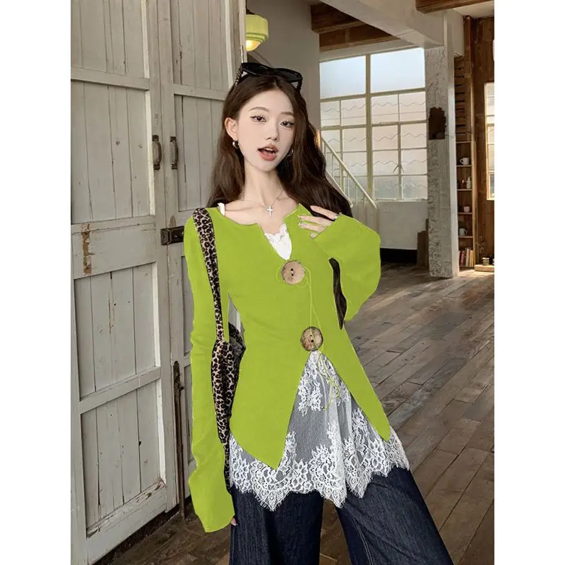 Trend Sexy V-neck Pullovers Female Autumn Winter Lace Halter Camis Two-piece Suit Women Clothing Buttons Solid Color Sweater
Trend Sexy V-neck Pullovers Female Autumn Winter Lace Halter Camis Two-piece Suit Women Clothing Buttons Solid Color Sweater