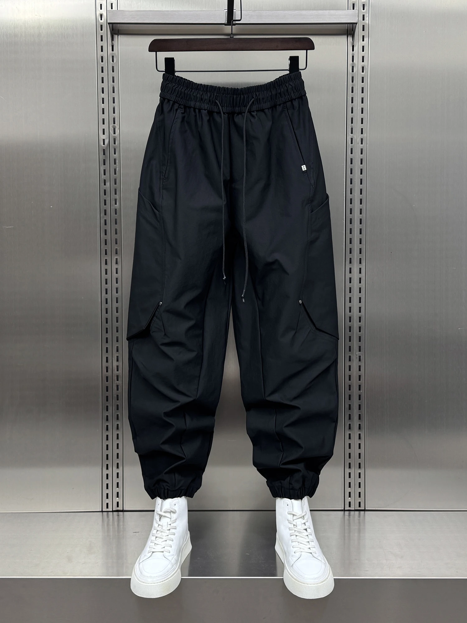 Модные мужские повседневные брюки, осень 2024, свободные спортивные штаны на открытом воздухе, Harajuku Sle, с эластичной резинкой на талии, дышащий цвет
Модные мужские повседневные брюки, осень 2024, свободные спортивные штаны на открытом воздухе, Harajuku Sle, с эластичной резинкой на талии, дышащий цвет