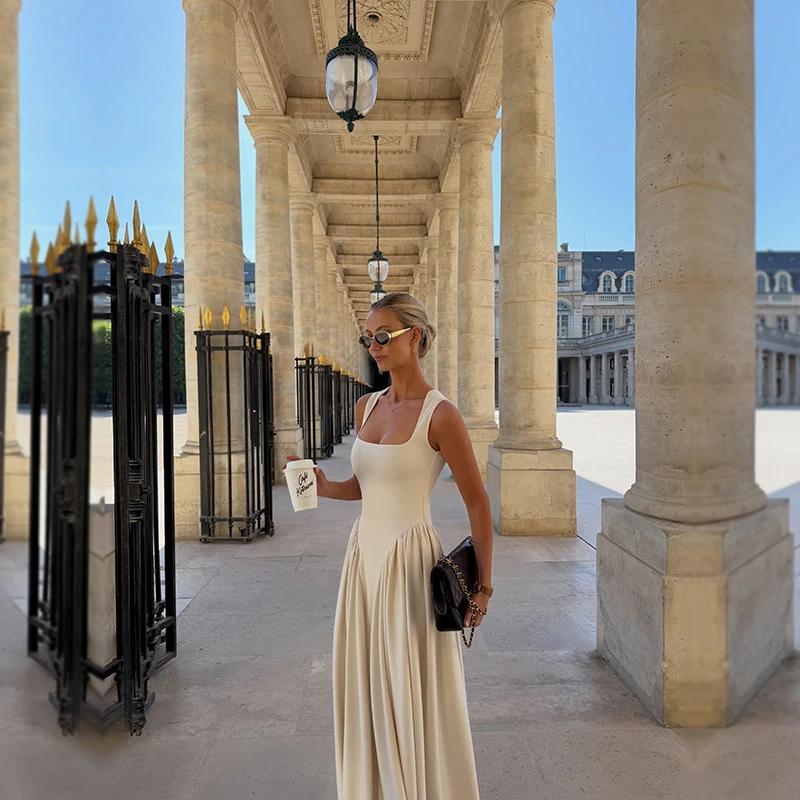Chic Cream White Square Neck Maxi Dress Women Trend Sleeveless High Waist Pleated Skirt Flowy Dresses Elegant Evening Party Gown
Chic Cream White Square Neck Maxi Dress Women Trend Sleeveless High Waist Pleated Skirt Flowy Dresses Elegant Evening Party Gown