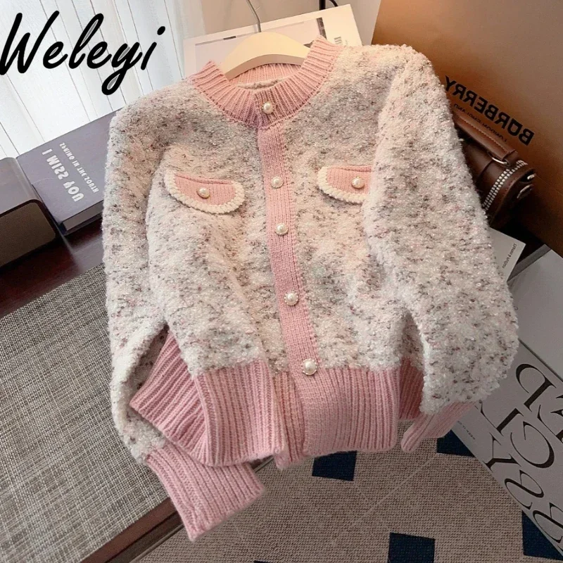 Gentle Women's Contrasting Color Sweater Jacket 2024 Autumn and Winter New Premium Thickened Cardigan for Women Sueters De Mujer
Gentle Women's Contrasting Color Sweater Jacket 2024 Autumn and Winter New Premium Thickened Cardigan for Women Sueters De Mujer