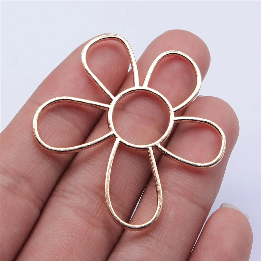 50pcs 48x42mm Antique Silver Color KC Gold Color Hollow Flower Charms For Earring Making Jewelry Accessories
50pcs 48x42mm Antique Silver Color KC Gold Color Hollow Flower Charms For Earring Making Jewelry Accessories