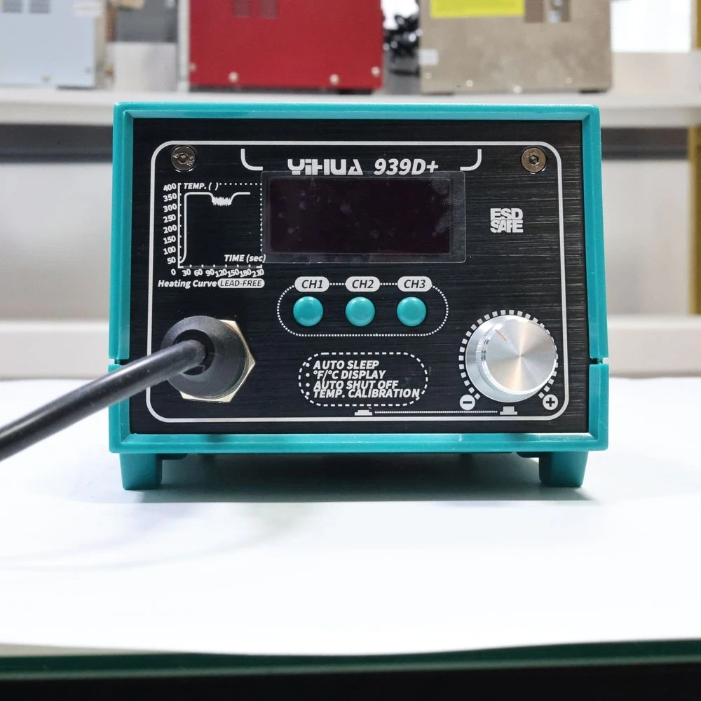 LCD Soldering Iron Station 75W High Power Imported Heating Soldering Iron 220V 110V Welding YIHUA 939D+
LCD Soldering Iron Station 75W High Power Imported Heating Soldering Iron 220V 110V Welding YIHUA 939D+