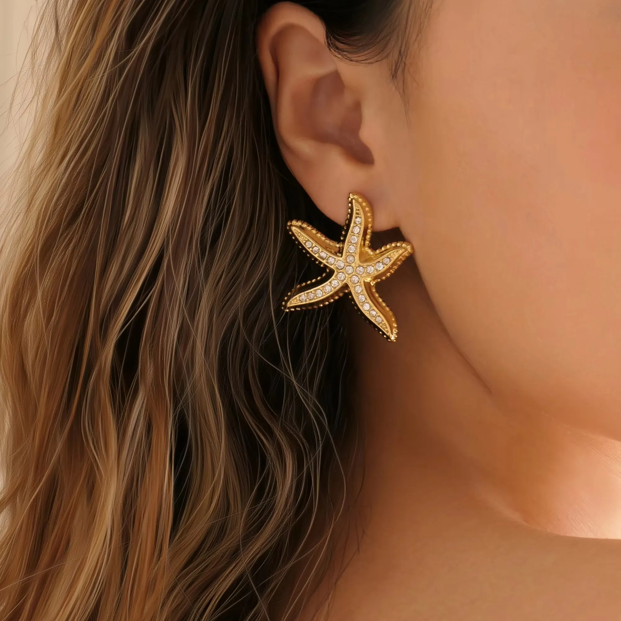 Boho Luxury Starfish Clear Zircon Stud Earrings for Women Retro 18k Gold Plated Stainless Steel Tarnish Free Waterproof Jewelry
Boho Luxury Starfish Clear Zircon Stud Earrings for Women Retro 18k Gold Plated Stainless Steel Tarnish Free Waterproof Jewelry
