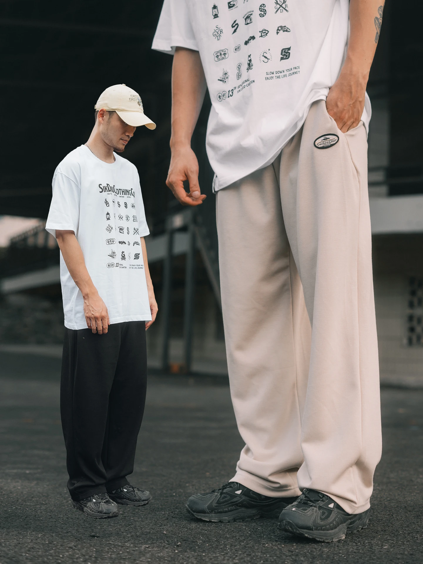 Casual Sporty Ice Feeling Elastic Long Pants Men Women Style Daily Commuting Versatile Loose Fit Straight Leg Pocket Detail
Casual Sporty Ice Feeling Elastic Long Pants Men Women Style Daily Commuting Versatile Loose Fit Straight Leg Pocket Detail