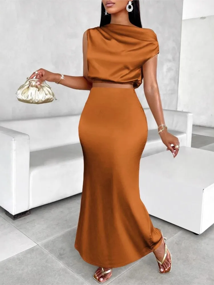 Spring And Autumn New Simple Solid Color Sleeveless Top Satin Dress Set Women's Exposed Waist Temperament Commuting Dress Set
Spring And Autumn New Simple Solid Color Sleeveless Top Satin Dress Set Women's Exposed Waist Temperament Commuting Dress Set