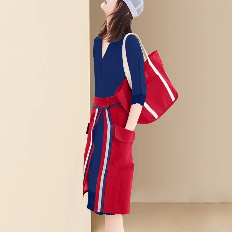 Autumn suit 2022 new casual French fashion Western style knitted shirt skirt dress two-piece female
Autumn suit 2022 new casual French fashion Western style knitted shirt skirt dress two-piece female