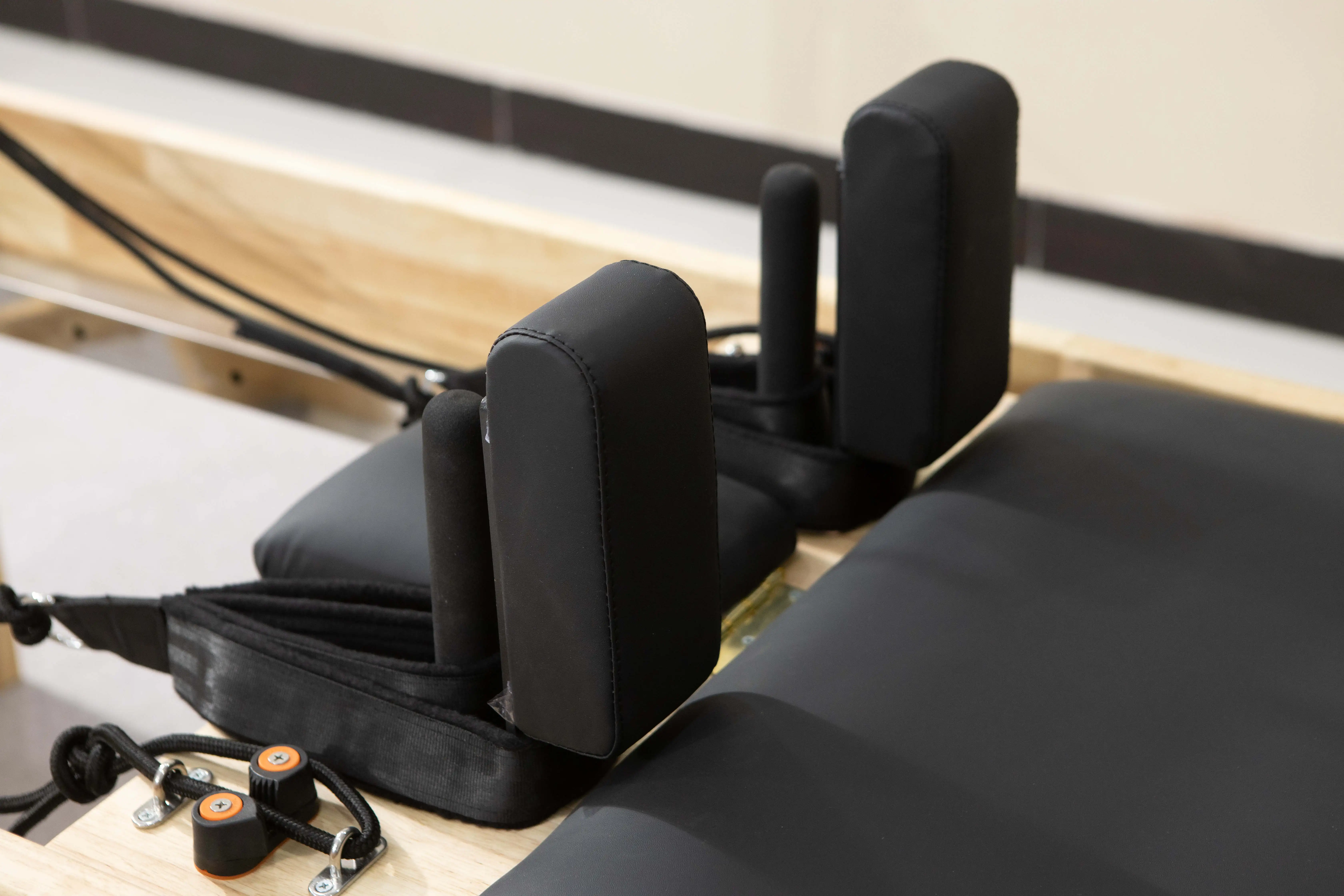 Deren Top Quality Pilates Body Shaping Machine Pilates Studio Body Shaping Machine
Deren Top Quality Pilates Body Shaping Machine Pilates Studio Body Shaping Machine