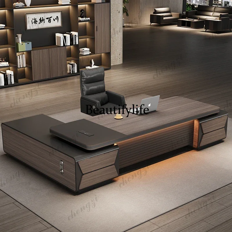 L-shaped luxury chairperson's room manager chair combination simple modern president's desk furniture Executive Office Desk
L-shaped luxury chairperson's room manager chair combination simple modern president's desk furniture Executive Office Desk