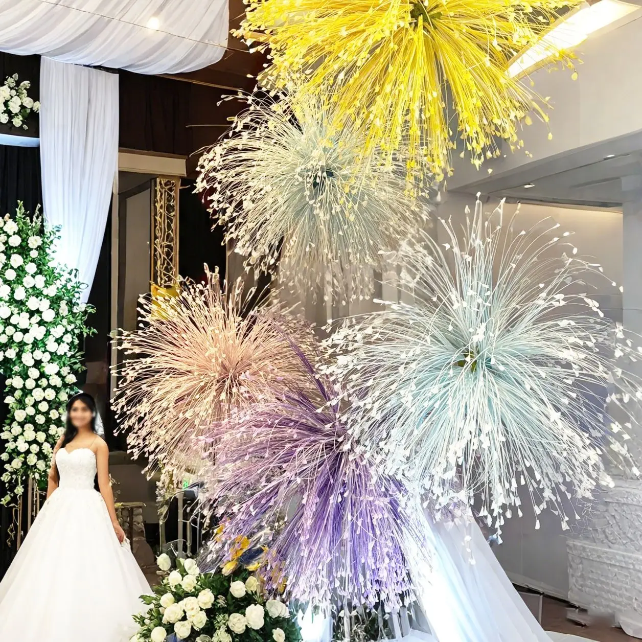 Artificial Peacock Grass Gradient Wedding Background Decorations Wedding Birthday Valentine's Day New Year Decoration Backgroun
Artificial Peacock Grass Gradient Wedding Background Decorations Wedding Birthday Valentine's Day New Year Decoration Backgroun