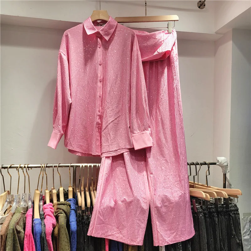 Three Pieces Women Pant Sets Hot Fix Rhinestone Matching Sets Strapless Tank Button Shirt Drawstring Wais Pants 2026 Spring
Three Pieces Women Pant Sets Hot Fix Rhinestone Matching Sets Strapless Tank Button Shirt Drawstring Wais Pants 2026 Spring