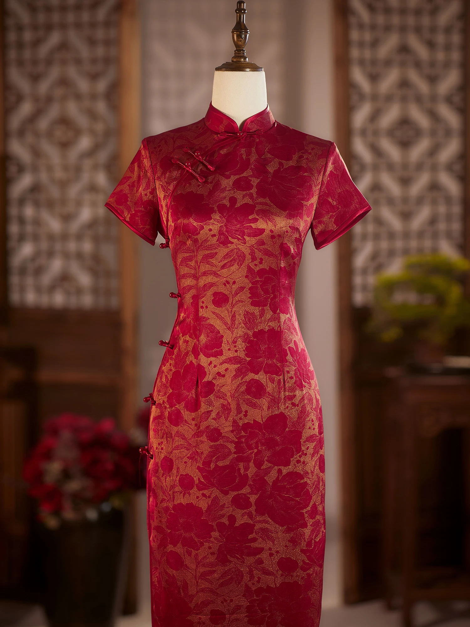 Retro Red Flag Robe Wedding Dr Slim Fit Mom Can Wear Everyday Suitable for Wedding Banquet Matron of Costume
Retro Red Flag Robe Wedding Dr Slim Fit Mom Can Wear Everyday Suitable for Wedding Banquet Matron of Costume