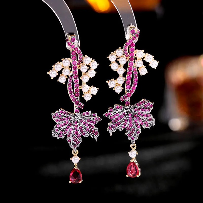 French light luxury grape leaf earrings s925 Silver needle pearl zircon, elegant retro dress, versatile earrings for banquets
French light luxury grape leaf earrings s925 Silver needle pearl zircon, elegant retro dress, versatile earrings for banquets