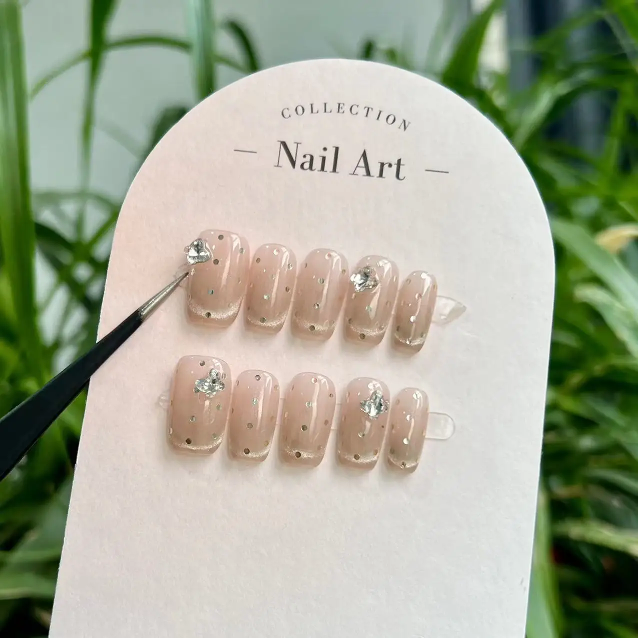 10pcs Handmade Press On Nails Nude Pink Cat Eye With Polka Dots&Rhinestones Short Square False Nails Reusable for Women&Girl
10pcs Handmade Press On Nails Nude Pink Cat Eye With Polka Dots&Rhinestones Short Square False Nails Reusable for Women&Girl