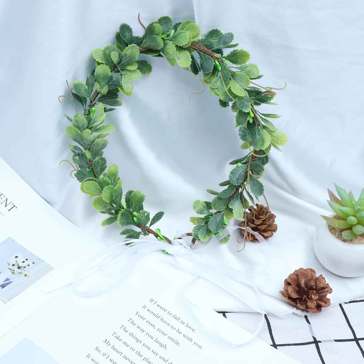 Christmas Tree Branch Garland Leaf Headband Beautiful Bridal Hair Accessories Lightweight Durable Plastic Easy Wedding
Christmas Tree Branch Garland Leaf Headband Beautiful Bridal Hair Accessories Lightweight Durable Plastic Easy Wedding