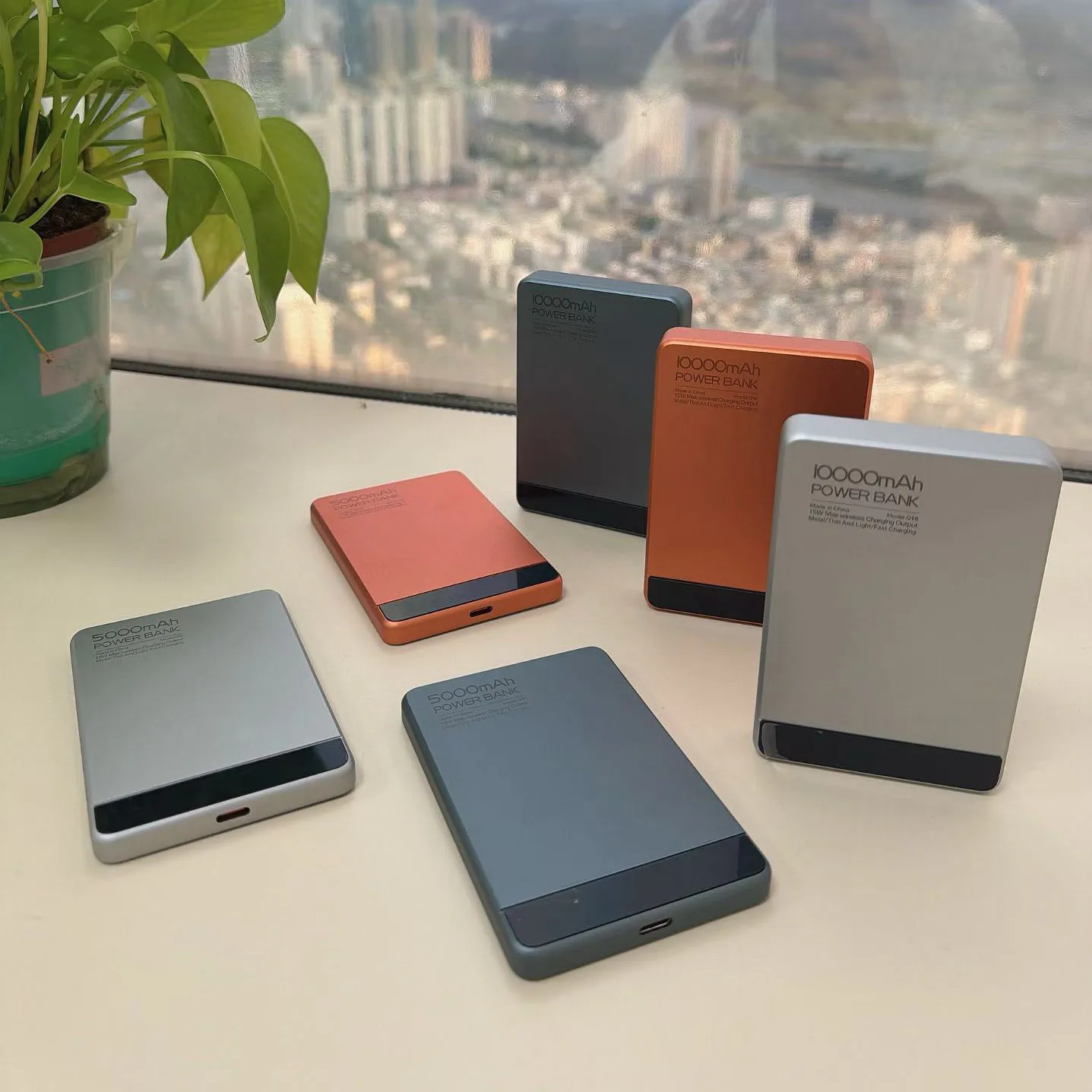10000mAh Magnetic Wireless Power Bank PD20W USB Type C Fast Charging Compatible with Magsafe for iPhone 17 16 15 14 13 12 11
10000mAh Magnetic Wireless Power Bank PD20W USB Type C Fast Charging Compatible with Magsafe for iPhone 17 16 15 14 13 12 11