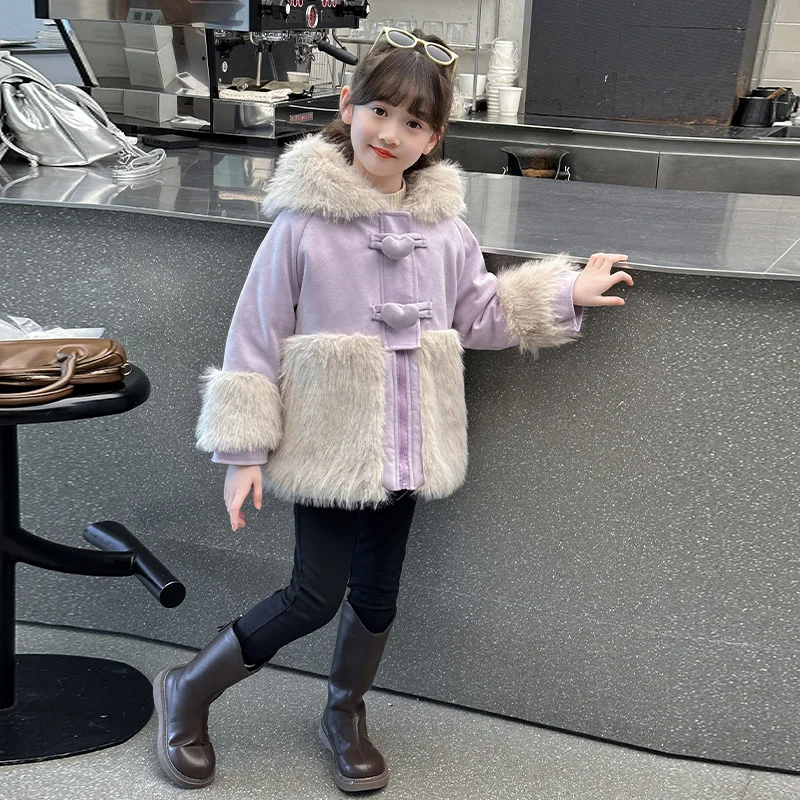 2024 Winter Children's Imitation Fur Coat New Warm Clothes for Girls Plush and Cute Christmas Antlers Long Sleeve Jacket
2024 Winter Children's Imitation Fur Coat New Warm Clothes for Girls Plush and Cute Christmas Antlers Long Sleeve Jacket