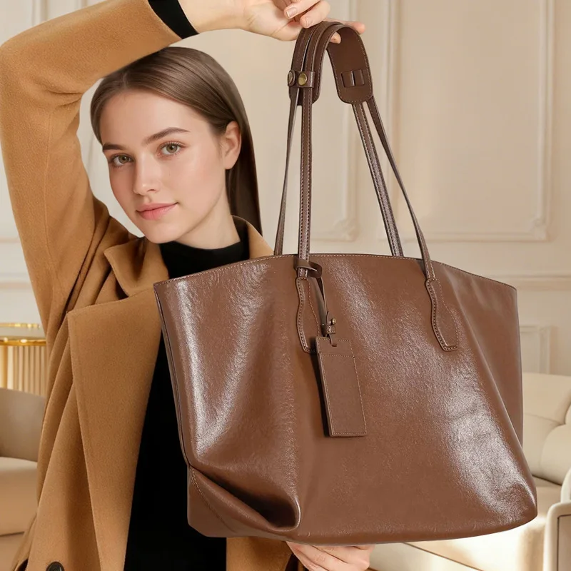 Luxury woman Shoulder bag soft leather large capacity square fashion tote bag korean Fashionable Handbag Shopping underarm bags
Luxury woman Shoulder bag soft leather large capacity square fashion tote bag korean Fashionable Handbag Shopping underarm bags
