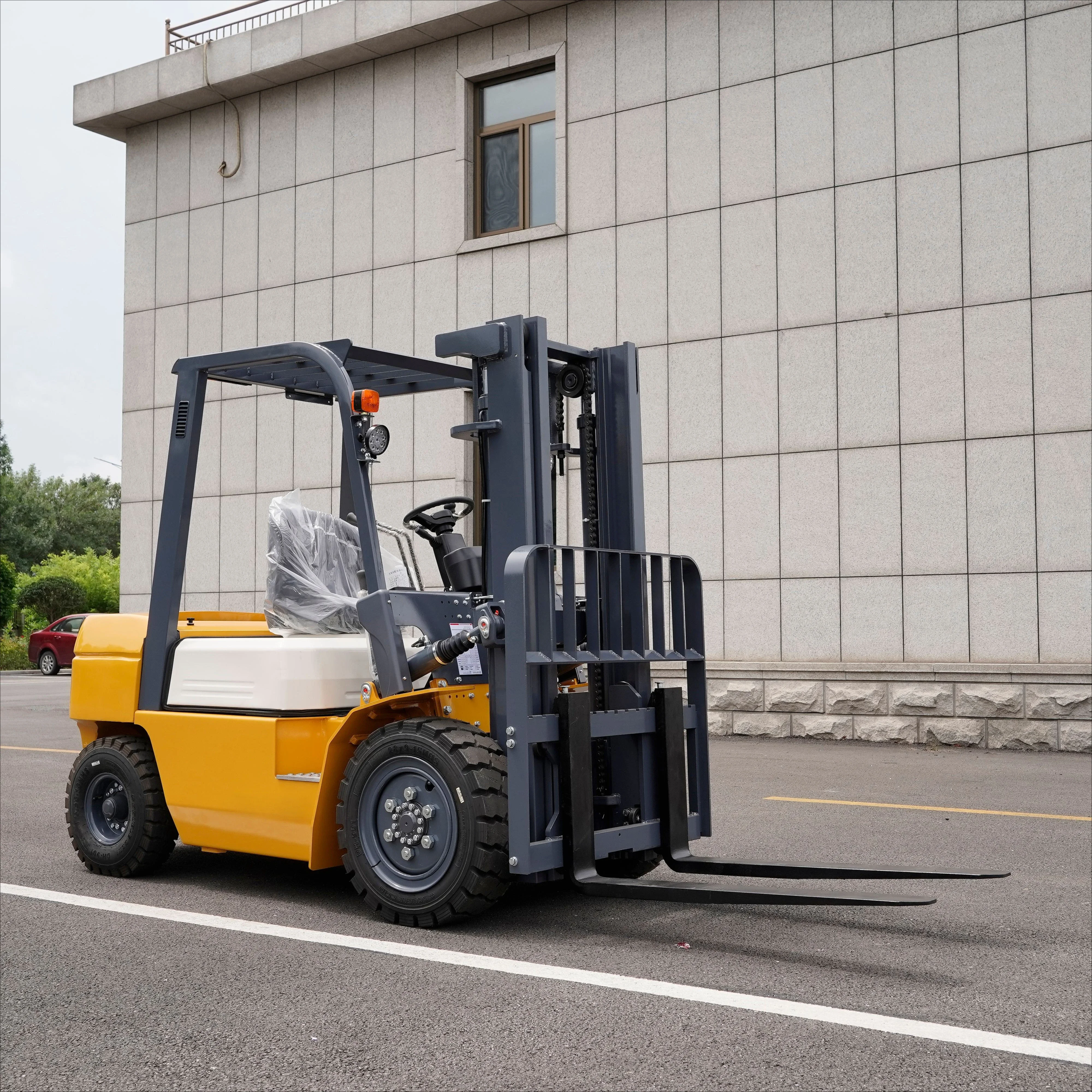 YG Customized 2 Ton Heavy Duty Diesel Forklift 4x4 Pneumatic Tires For Port Container Handling With Sideshifter
YG Customized 2 Ton Heavy Duty Diesel Forklift 4x4 Pneumatic Tires For Port Container Handling With Sideshifter