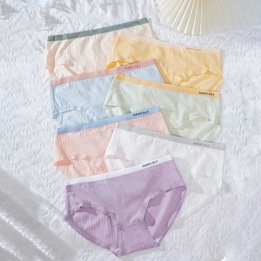 4Pcs Comfortable Cotton Crotch Simple Briefs Letter Mid Waist Underwear for Women Candy Color Panties Stripe Underpants Girl
4Pcs Comfortable Cotton Crotch Simple Briefs Letter Mid Waist Underwear for Women Candy Color Panties Stripe Underpants Girl