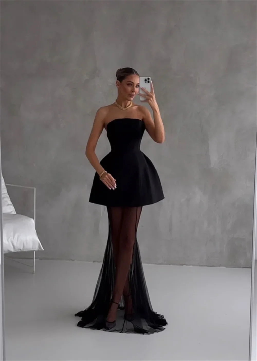 Customized Black Satin Strapless A-Line Prom Dresses Tulle Skirt vestidos de noiva Elegant Floor-Length Evening Dress
Customized Black Satin Strapless A-Line Prom Dresses Tulle Skirt vestidos de noiva Elegant Floor-Length Evening Dress