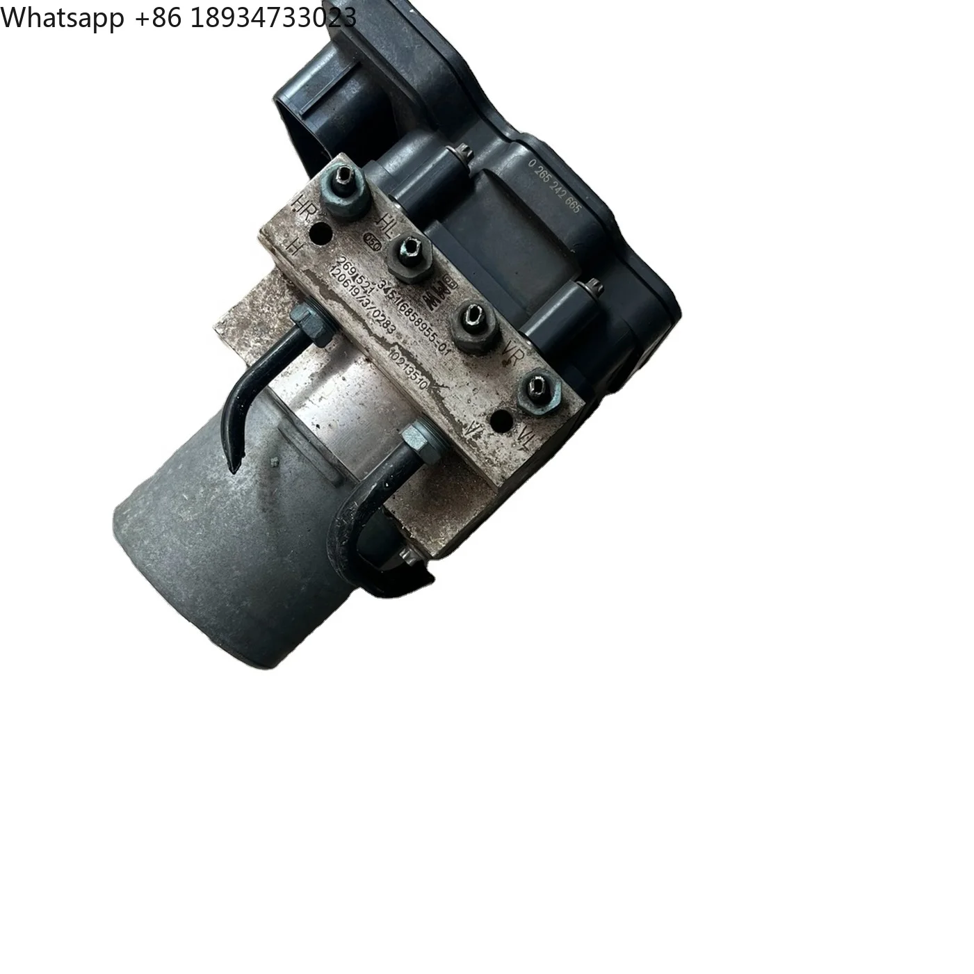 Подходит для блока управления насосом ABS 5 серии 520, 523, 525, 530, 535 F18, насос усилителя тормозов 6858955 6853400
Подходит для блока управления насосом ABS 5 серии 520, 523, 525, 530, 535 F18, насос усилителя тормозов 6858955 6853400