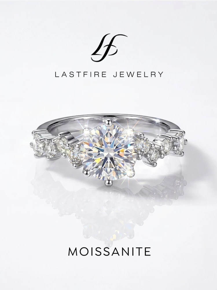 Real 1CT Moissanite Diamond Wedding Gemstone Rings for Women Gifts 925 Sterling Silver Luxury Designer New in Fine Jewelry
Real 1CT Moissanite Diamond Wedding Gemstone Rings for Women Gifts 925 Sterling Silver Luxury Designer New in Fine Jewelry
