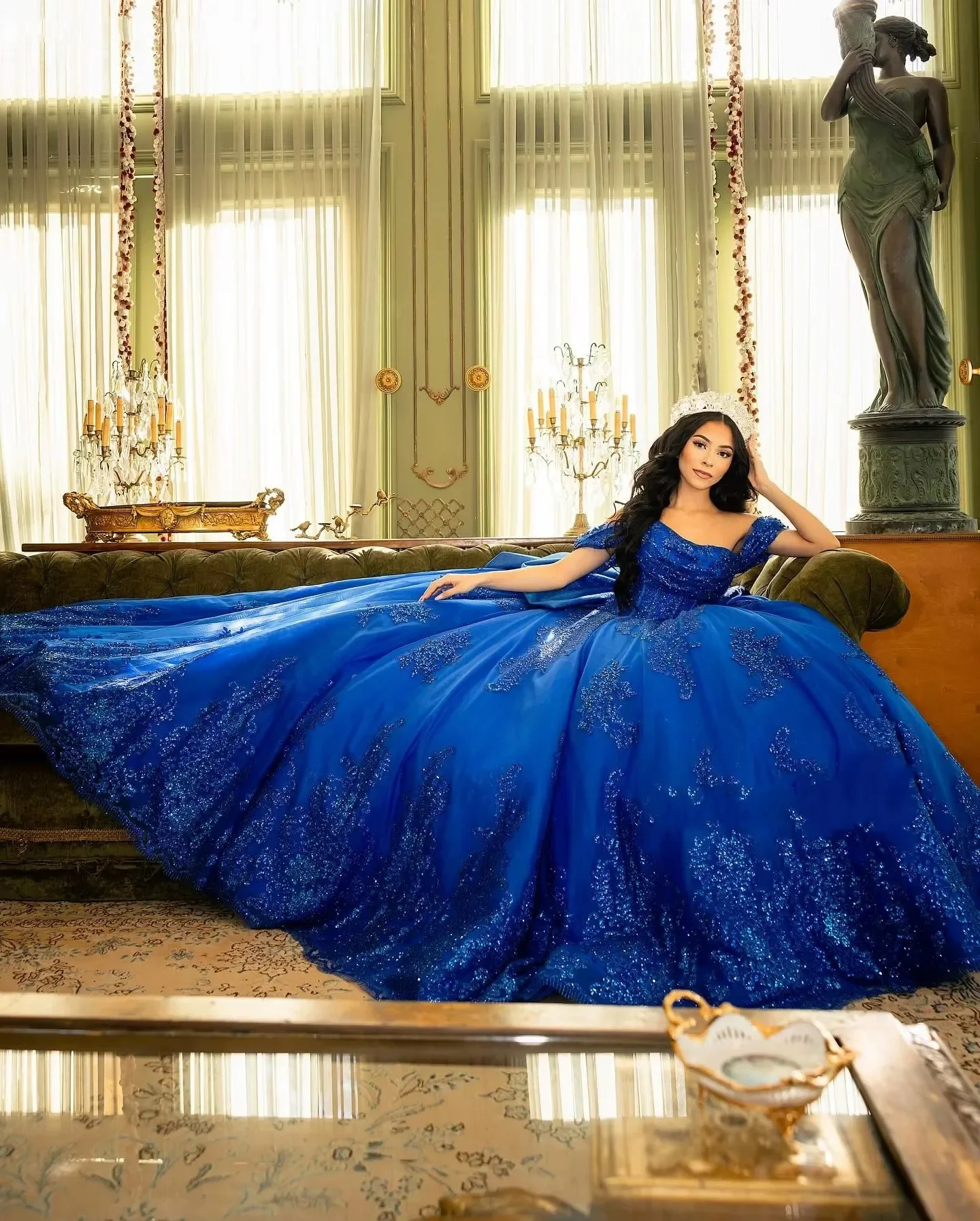 Блестящее королевское синее платье Quinceanera по индивидуальному заказу, бальное платье с блестками, аппликация, бант из бисера, милое платье 16, Vestidos De 15 Anos
Блестящее королевское синее платье Quinceanera по индивидуальному заказу, бальное платье с блестками, аппликация, бант из бисера, милое платье 16, Vestidos De 15 Anos