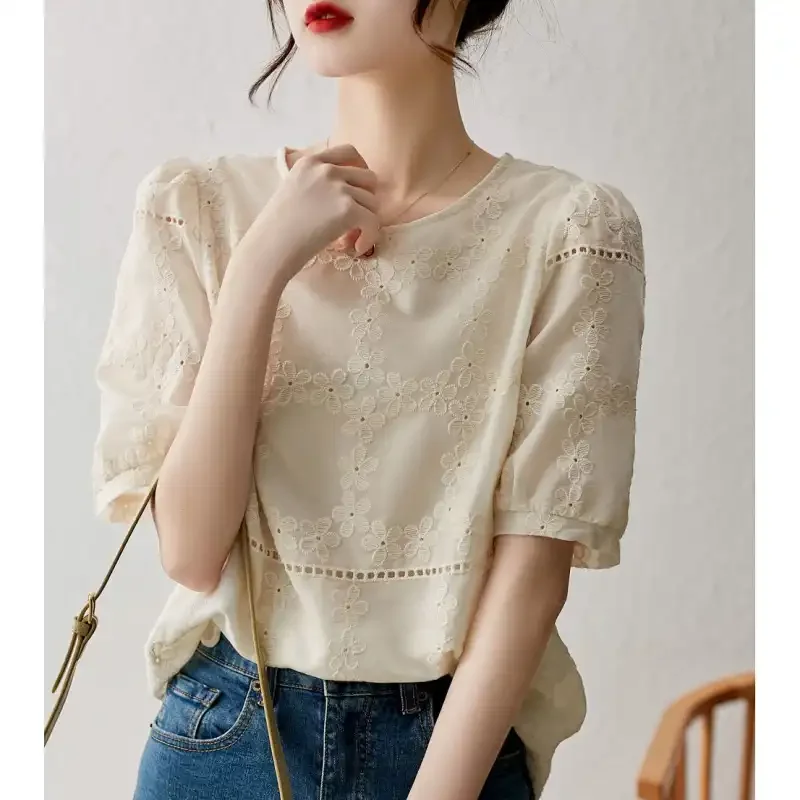 Women Elegant Floral Embroidered Short Sleeve Blouse Summer Casual Loose Top
Women Elegant Floral Embroidered Short Sleeve Blouse Summer Casual Loose Top