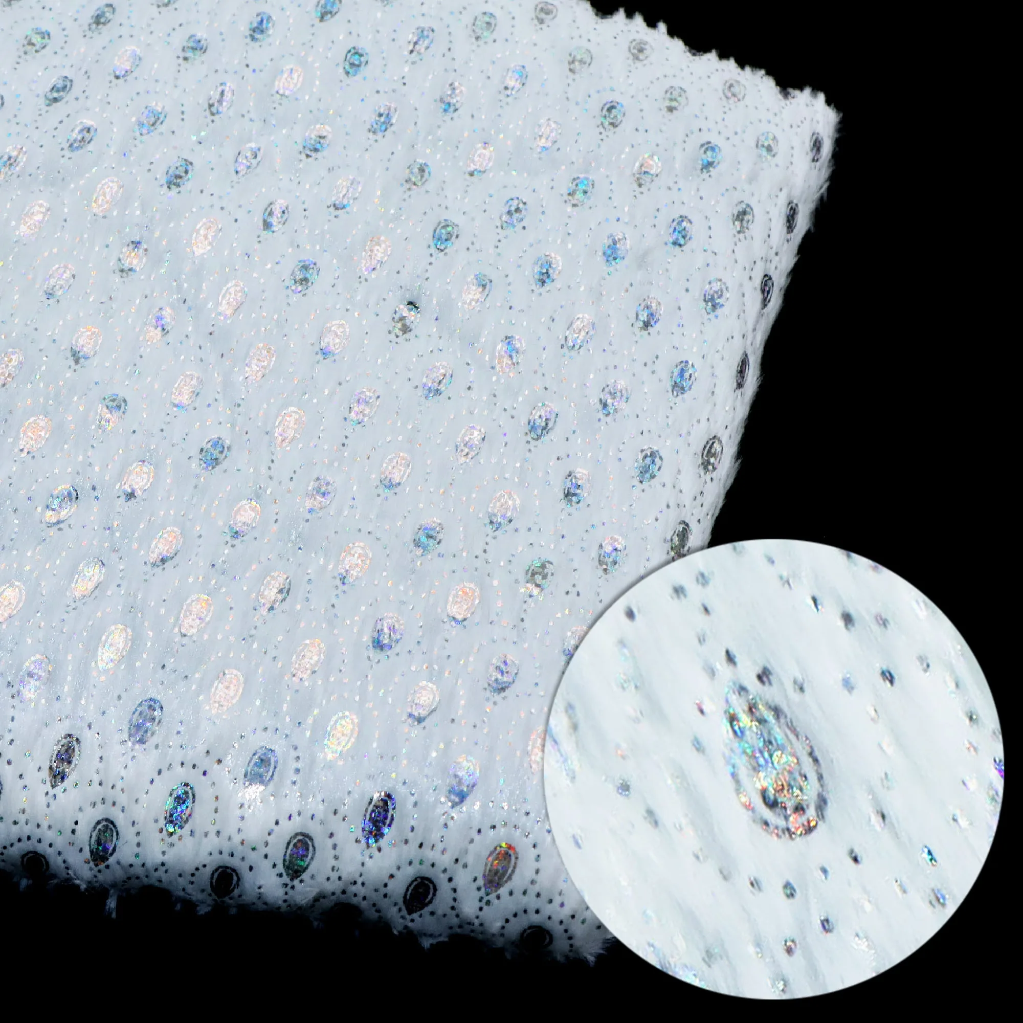 Предварительно вырезанная бархатная ткань из искусственного меха в виде золотой фольги в горошек дождя в виде ромба — 59,05x19,68 дюйма (150x50 см)
Предварительно вырезанная бархатная ткань из искусственного меха в виде золотой фольги в горошек дождя в виде ромба — 59,05x19,68 дюйма (150x50 см)