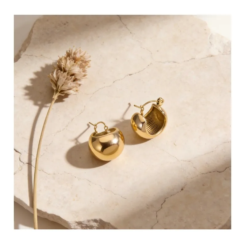 Fashion Gold Ring Casting Ear Buckle Gold-plated Temperament Light Luxury Plain Ring Does Not Fade Earrings Jewelry Women
Fashion Gold Ring Casting Ear Buckle Gold-plated Temperament Light Luxury Plain Ring Does Not Fade Earrings Jewelry Women