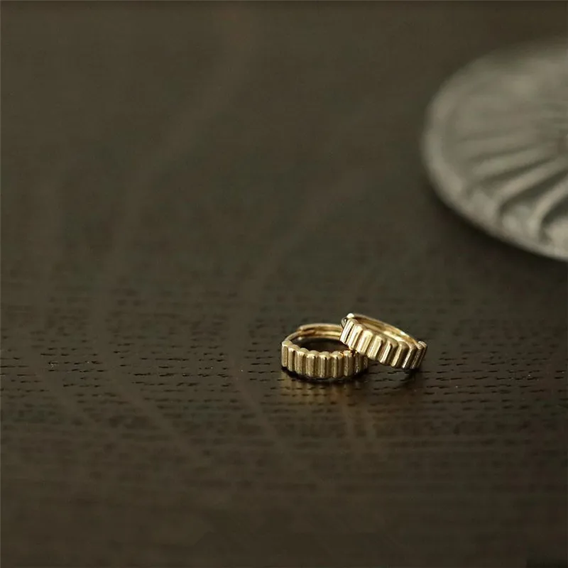925 Sterling Silver Plated 14k Gold European Style Satin Stud Earrings For Women Fashionable And Simple Wedding Jewelry
925 Sterling Silver Plated 14k Gold European Style Satin Stud Earrings For Women Fashionable And Simple Wedding Jewelry