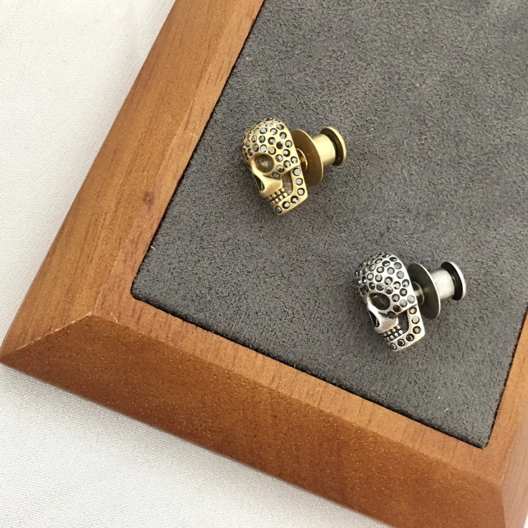 Rhinestone skeleton stud earrings for women luxury designer earrings gothic dark jewelry new in 2025 
Rhinestone skeleton stud earrings for women luxury designer earrings gothic dark jewelry new in 2025