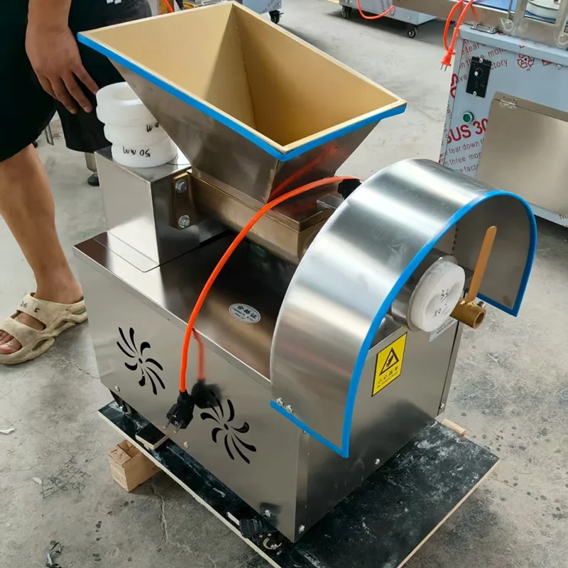 Electric Commercial Dough Cutter And Rounder/Small Dough Divider Machine/ Steam Bun Making Machine For Bread Pizza Bread Shop
Electric Commercial Dough Cutter And Rounder/Small Dough Divider Machine/ Steam Bun Making Machine For Bread Pizza Bread Shop