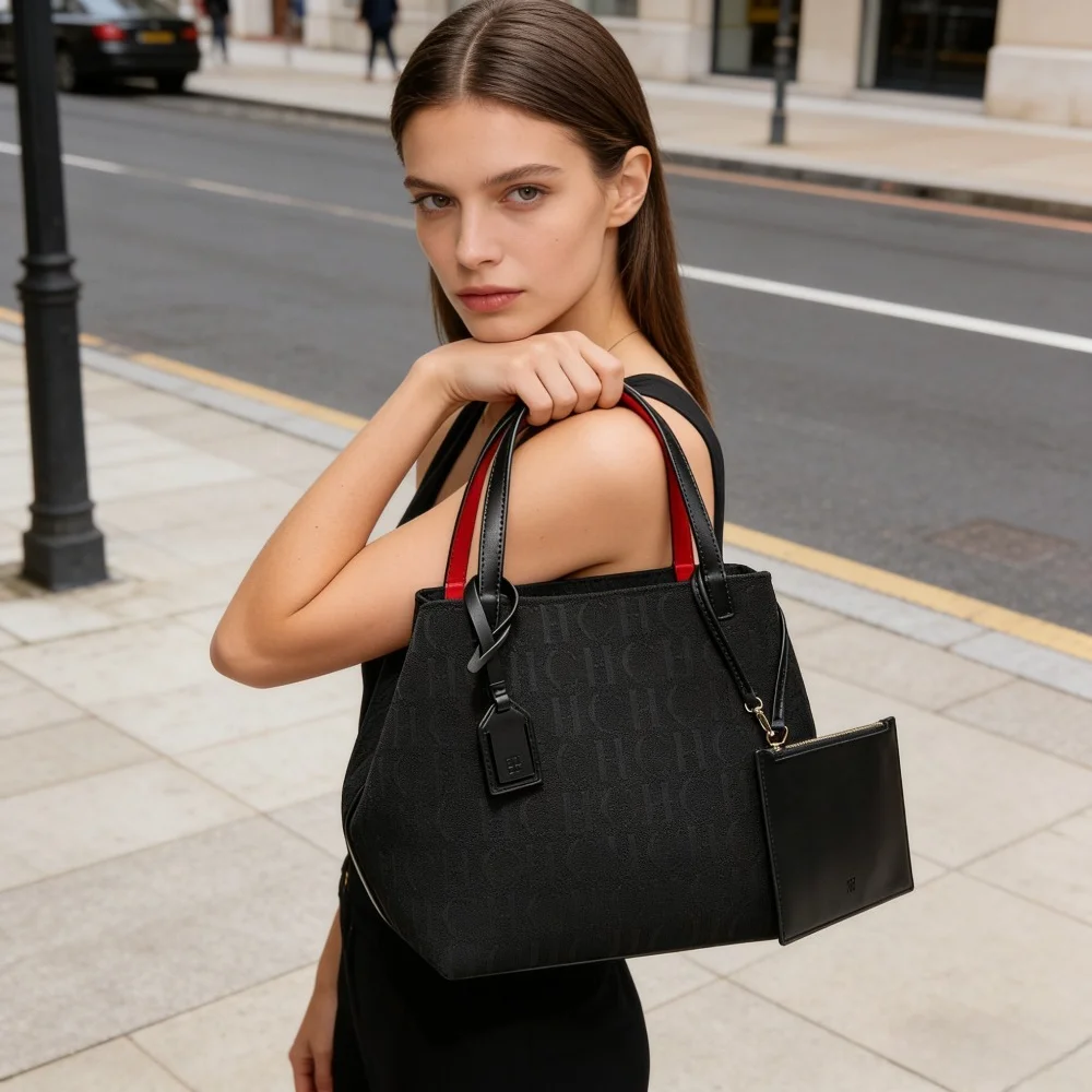 CHHC Новая женская сумка простого стиля, сумка-тоут, большая вместительная сумка для работы и поездок на работу, сумка-кошелек
CHHC Новая женская сумка простого стиля, сумка-тоут, большая вместительная сумка для работы и поездок на работу, сумка-кошелек