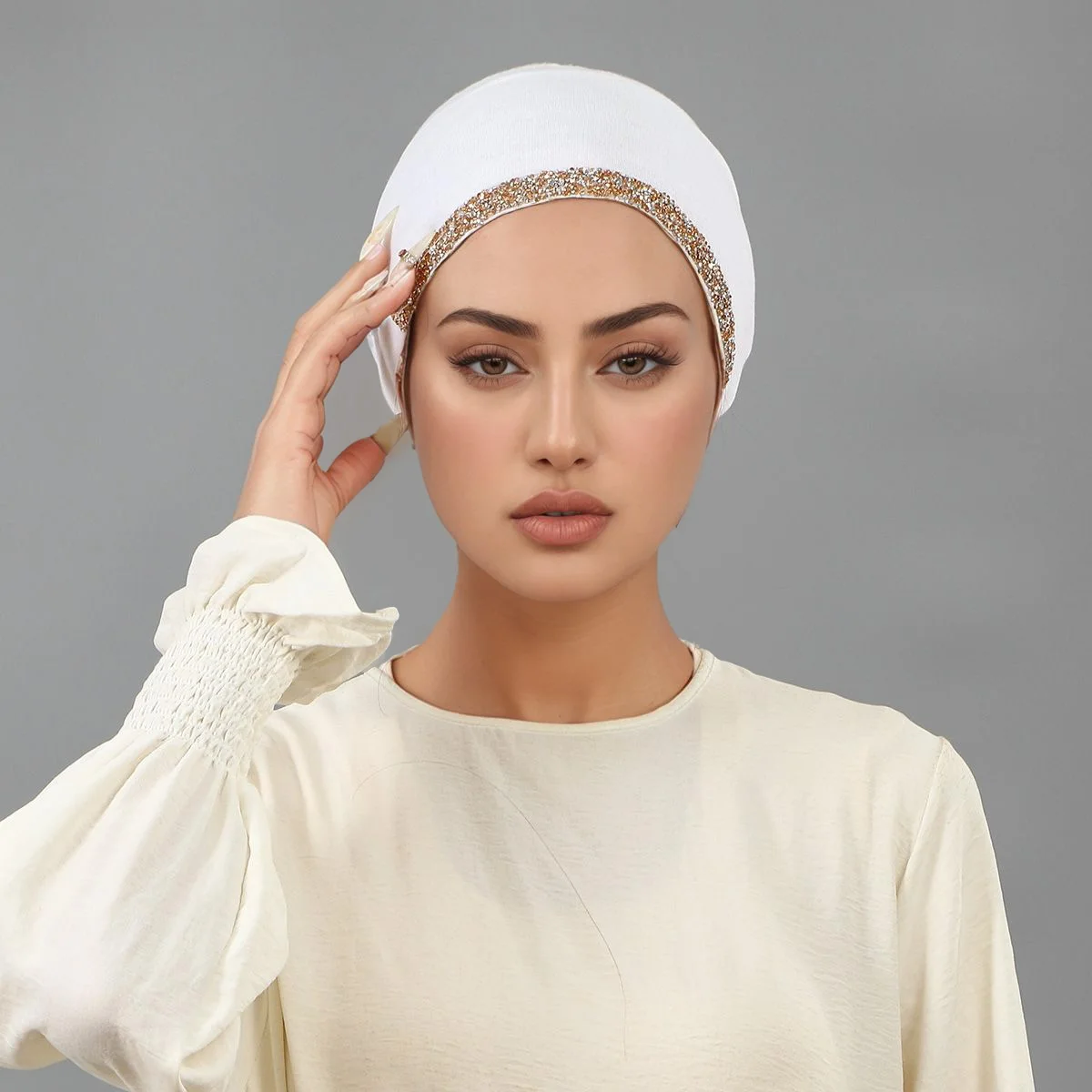 New Muslim Caps Hijab Inner Solid Rhinestone Elastic Drawstring Undercap Modal Hijab Muslim Bonnet Adjustable Underscarf Women
New Muslim Caps Hijab Inner Solid Rhinestone Elastic Drawstring Undercap Modal Hijab Muslim Bonnet Adjustable Underscarf Women