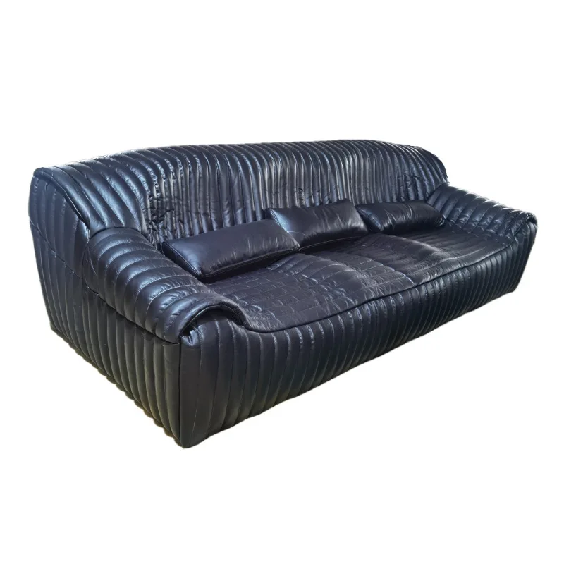 Medieval furniture living room leather sofa retro black first layer cowhide full leather hotel lobby model
Medieval furniture living room leather sofa retro black first layer cowhide full leather hotel lobby model