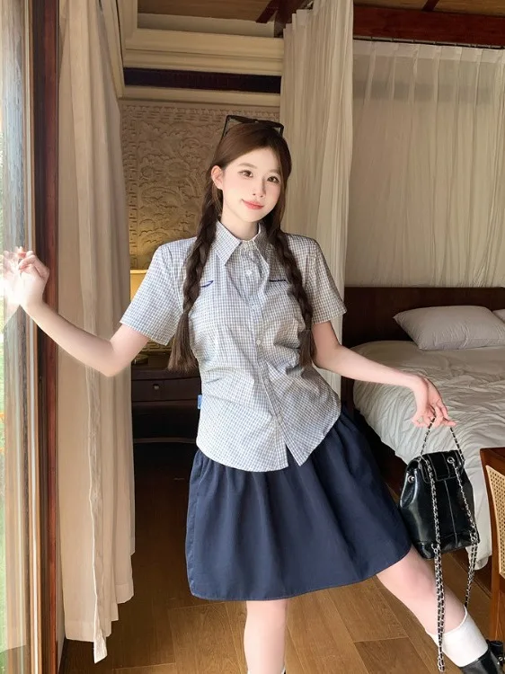 plus Size Women's Preppy Style Collar Short Sleeve Shirt And High Waist Half Skirt Set Summer New Fashion Slim Fit Korea...
plus Size Women's Preppy Style Collar Short Sleeve Shirt And High Waist Half Skirt Set Summer New Fashion Slim Fit Korea...