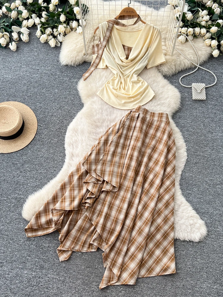 Summer Slimming High Waist Plaid Half Skirt Set Women's Fashion Shoulder Bared Two-Piece Suit Commute Style Casual Wear
Summer Slimming High Waist Plaid Half Skirt Set Women's Fashion Shoulder Bared Two-Piece Suit Commute Style Casual Wear