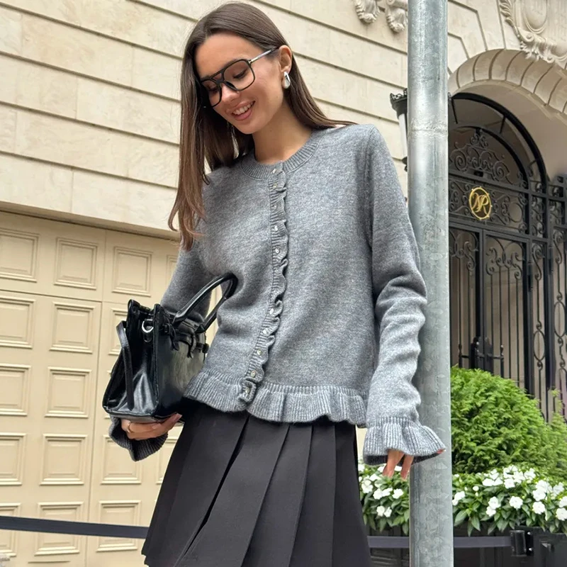 Tornova Fashion Fungus Knitted Cardigan For Women Casual Solid Long Sleeve 2025 New Sweater Coat Single Breasted Kni Cardigan
Tornova Fashion Fungus Knitted Cardigan For Women Casual Solid Long Sleeve 2025 New Sweater Coat Single Breasted Kni Cardigan