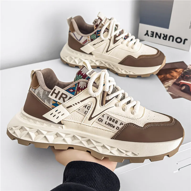 Мужские весенние модные удобные повседневные кроссовки для бега и спорта с кожаной поверхностью, увеличивающие рост, для активного отдыха, в стиле «папины» кроссовки
Мужские весенние модные удобные повседневные кроссовки для бега и спорта с кожаной поверхностью, увеличивающие рост, для активного отдыха, в стиле «папины» кроссовки