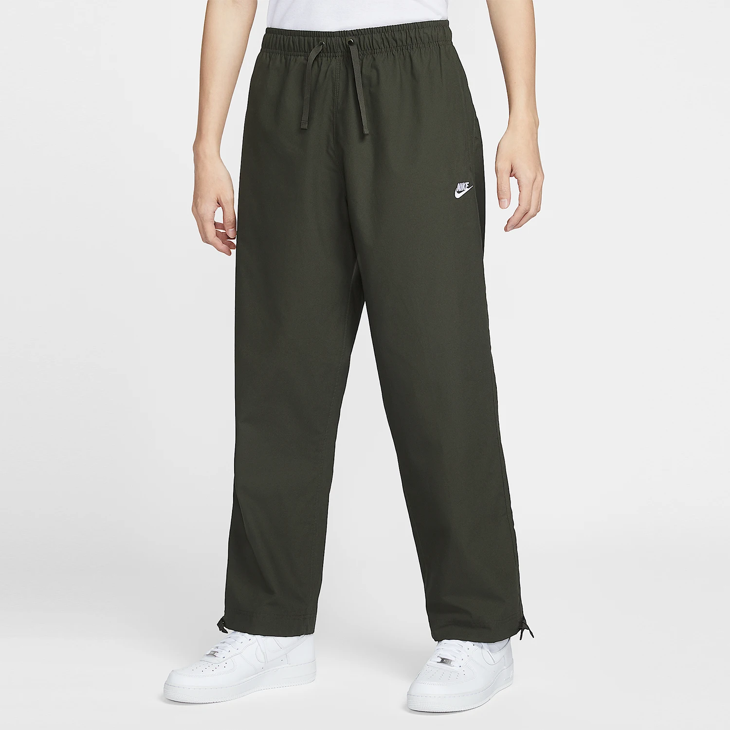 Nike Authentic Spring Style Men's Straight Leg Embroidered Knit Pants IF0735-356
Nike Authentic Spring Style Men's Straight Leg Embroidered Knit Pants IF0735-356