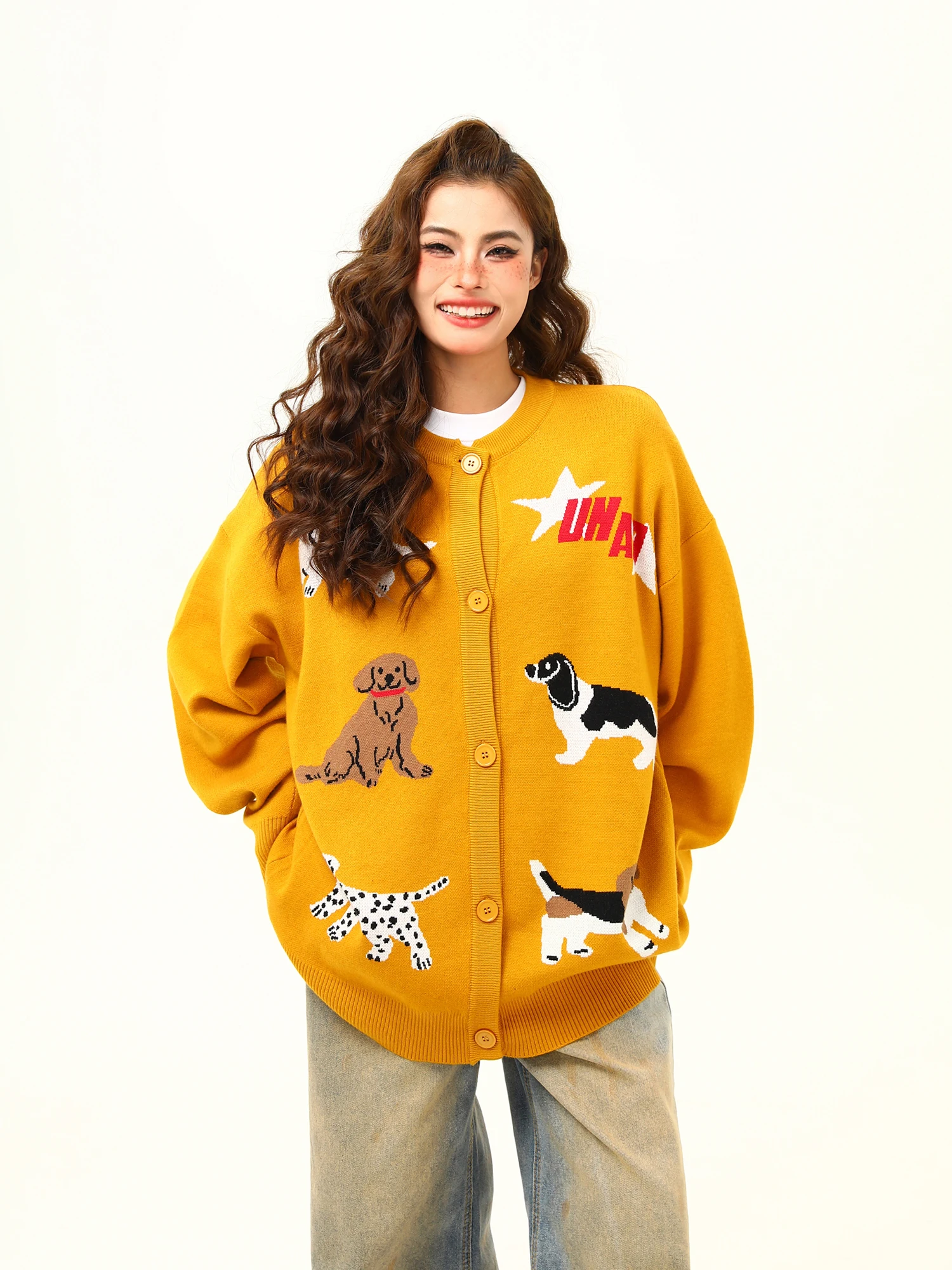 Cardigan sweater women's cartoon cute embroidered single-breasted V-neck American retro spring autumn new lazy style top fashion
Cardigan sweater women's cartoon cute embroidered single-breasted V-neck American retro spring autumn new lazy style top fashion